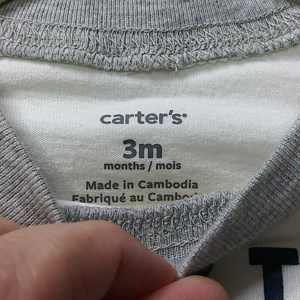 Carter's‎ Long Sleeve Bodysuit